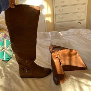 Over the knee aldo boot